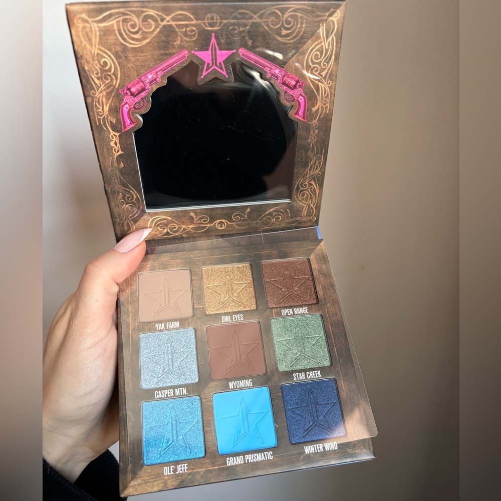 NEW JEFFREE STAR STAR RANCH EYESHADOW 9 PAN PALETTE BLUE BROWN GREEN GOLD